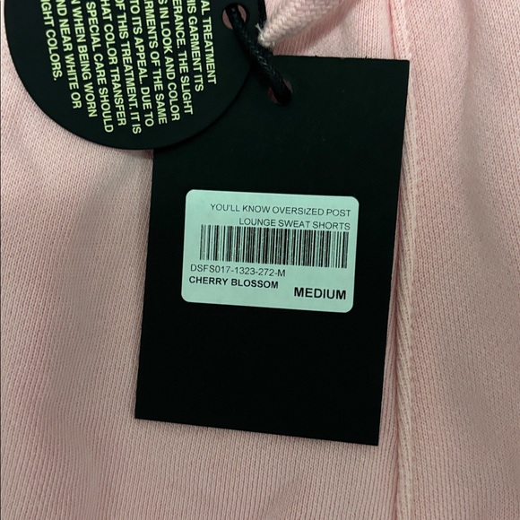 Darc Sport Cherry Blossom Shorts Size: Medium Unisex NWT - Picture 4 of 6